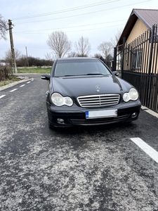 Mercedes-Benz C-Klass
