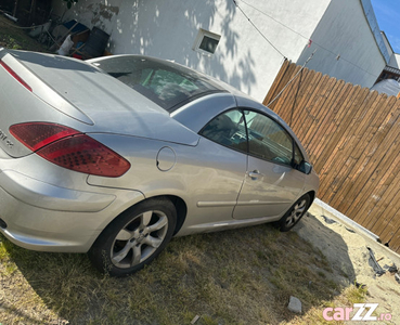 Peugeot 307 CC mașina personală