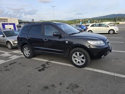 Vând Hyundai Santa Fe