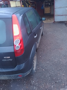 Vind Ford fiesta 1,4 tdci an 2007