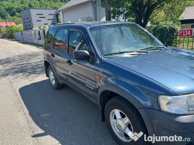 Ford maverick 2.0 benzină + gaz tractiune 4x4 decuplabil