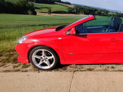 Opel Astra Cabrio OPC