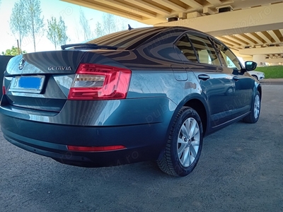 Skoda Octavia 1,0 116 cp C . V . Cu 7 Trepte 2020 Benzina