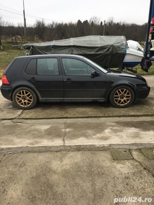 Vand Volkswagen Golf Motor 1.4 Benzina an 2002