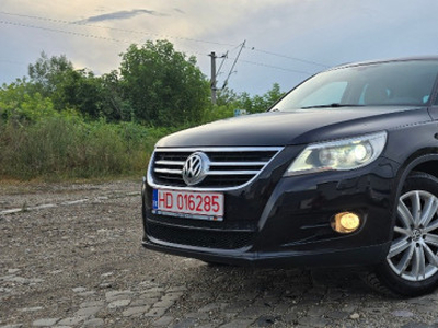 VW Tiguan /2.0 tdi/ 140 hp/ DSG/4Motion/Piele/Panoramic/Camera/Navi/