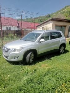 VW Tiguan 4x4 benzina