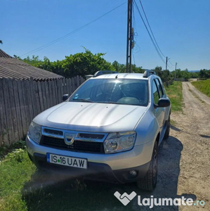 Dacia Duster 2011