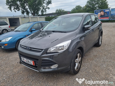 Ford kuga benzina 2016