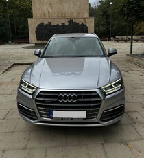 Audi Q5 2.0 40 TDI quattro S tronic Design