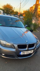 BMW Seria 3 320i