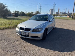 BMW Seria 3 330xd DPF Touring Aut.