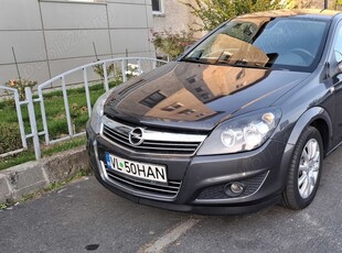 De vanzare opel astra