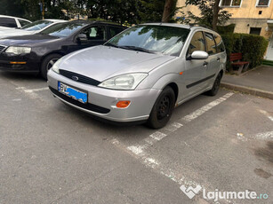 Ford Focus Break, 1.6 benzina, 2001