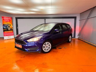 Ford Focus Turnier 1.0 EcoBoost Start-Stopp-System TREND