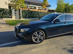 Mercedes-Benz E 220 d T 9G-TRONIC Avantgarde