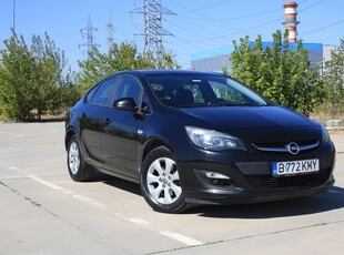 Opel Astra 1.6 CDTI ECOTEC Start/Stop Essentia