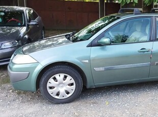 Renault Megane II Sedan 1.6 Influence