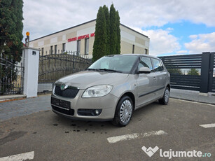 Skoda Fabia 1.2 masina