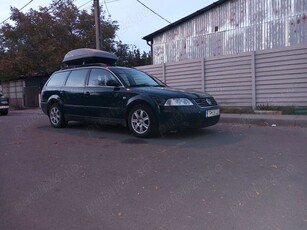 Vând passat 2003...1690 euro