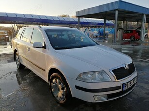 Vând Skoda Octavia 2008