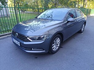 Volkswagen Passat 1.6 TDI (BlueMotion Technology) Comfortline