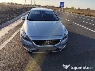 Volvo V40 an fabricație 2013