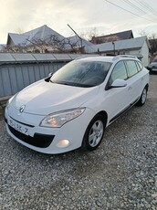 Renault Megane an 2010 03 mot 1.5 DCI