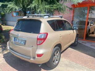 Toyota RAV IV 2013 2.2 DCAT Automata