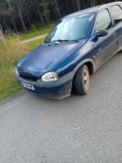 vand sau schimb opel corsa