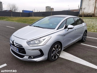 Citroën DS5 Hybrid4 EGS6 SoChic