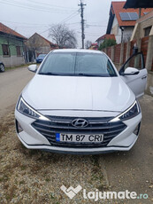 Hyundai elantra 2020 Highway 1.6 benzina