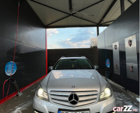 Mercedes c 200 /2013