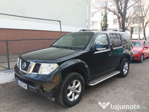 Nissan Pathfinder 2.5 dCi 4WD tractiune 4x4 Proprietar Ocazie