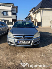 Opel Astra 2008 masina