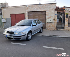 Skoda octavia tour - 2011 -stare nouă - 89.000 km - full