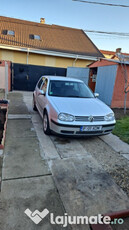 Volkswagen Golf 4 masina