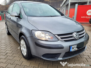 Volkswagen golf 5 plus