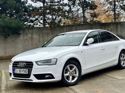 Audi A4 B8/2.0Tdi 150CP/Euro 5/Navi/Xenon Craiova