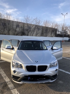 BMW x1 argintiu 2014 XDrive 4x4 Scheia