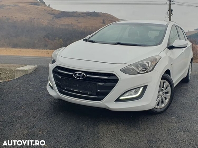 Hyundai I30 1.6 CRDI DCT Trend