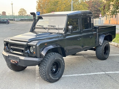 Land Rover Defender 130 Puma Crew Cab Utvin