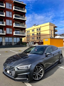 Vand Audi A5 an 2018 Pachet 3 S-Line, motor 2.0 TDI 190 CP Constanta