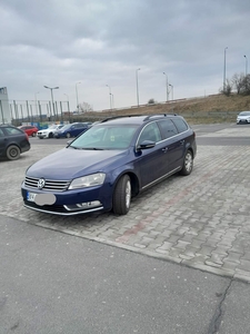 Vand passat variant 2012 albastru Brasov