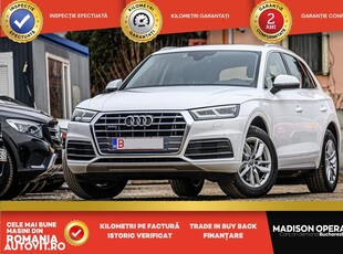 Audi Q5 50 TFSI e quattro S tronic PHEV Basic