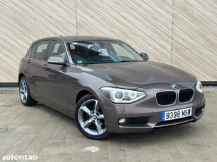 BMW Seria 1 116i Aut. Sport Line