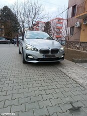 BMW Seria 2 220i AT Luxury Line