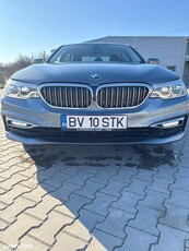 BMW Seria 5 520d xDrive AT