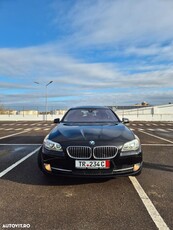 BMW Seria 5 525d Touring Aut. Modern Line