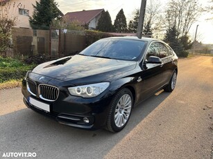 BMW Seria 5 530d xDrive AT