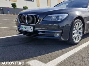 BMW Seria 7 730d xDrive Edition Exclusive